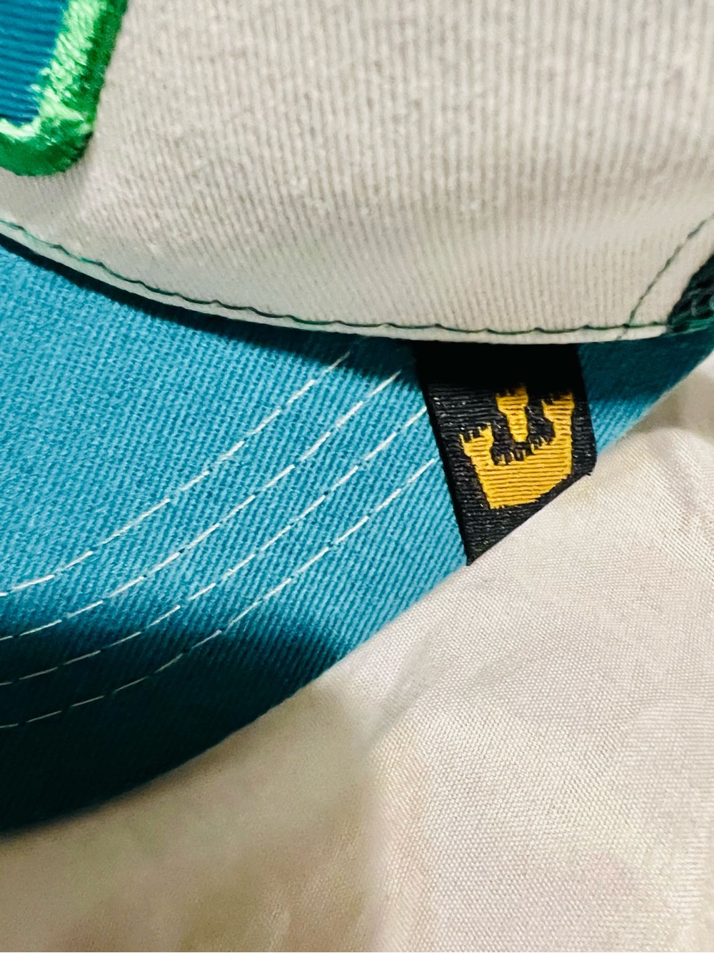 Peace Dove Trucker Hat in Teal and White - Picture 2 of 4
